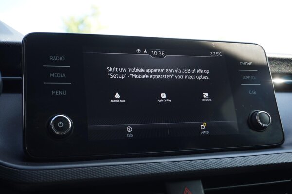 Apple Carplay/Android Auto