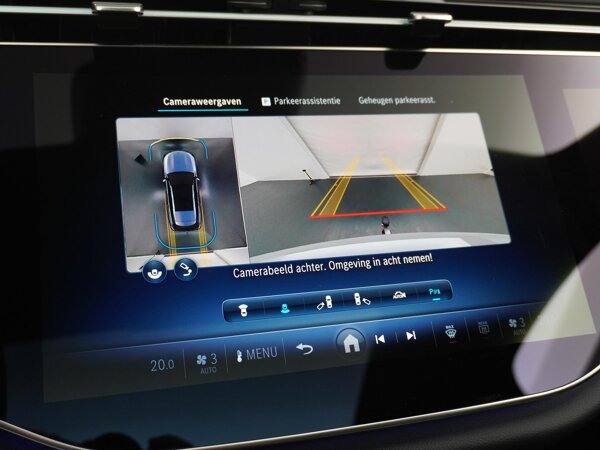 360° camera's: 4 camera's bieden beelden van de omgeving waardoor een weergave in vogelvlucht mogelijk is