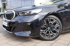 BMW 5 Serie Touring 530e M Sport Automaat - Afbeelding 3