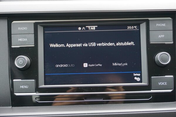 Apple Carplay/Android Auto