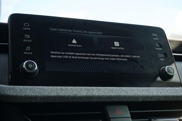 Apple Carplay/Android Auto