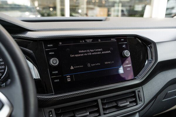 Apple Carplay/Android Auto