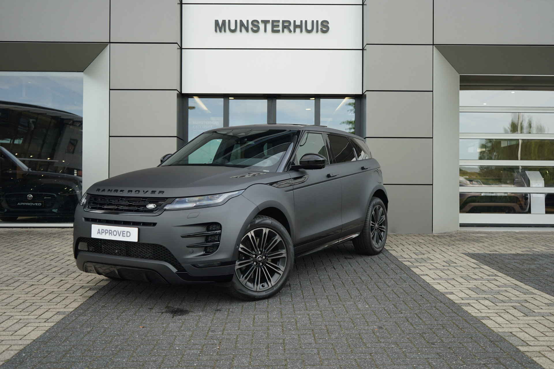 Land Rover Range Rover Evoque P270e PHEV AWD Graphite Edition | Occasion Lease vanaf € 949 p/m