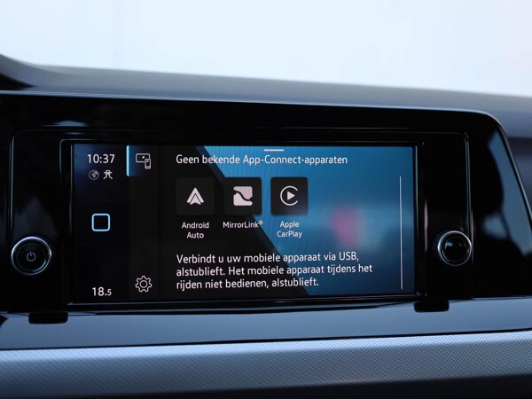 Apple Carplay/Android Auto