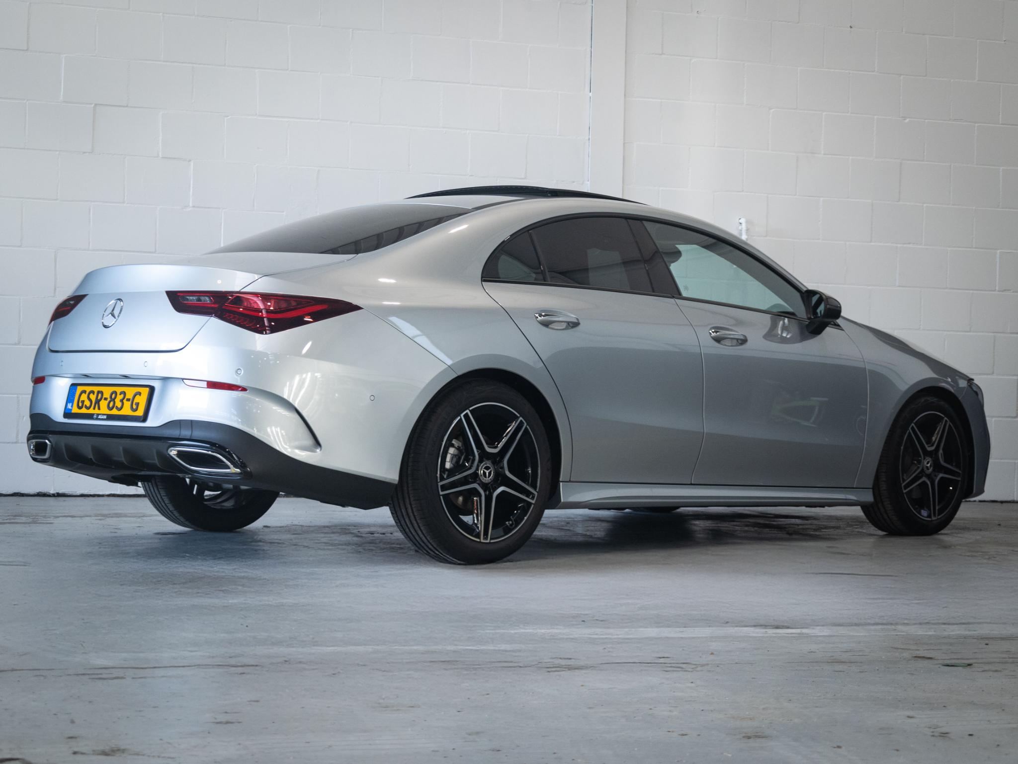 Mercedes-Benz CLA Coupé 180 Star Edition AMG Line - Afbeelding 2