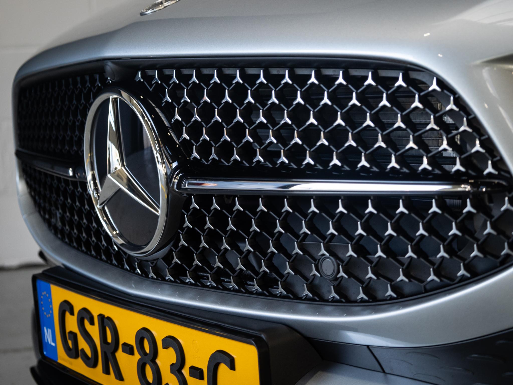 Mercedes-Benz CLA Coupé 180 Star Edition AMG Line - Afbeelding 5