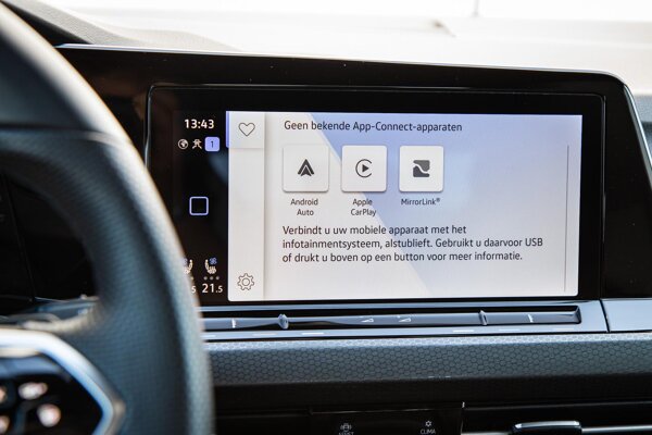 Apple Carplay/Android Auto