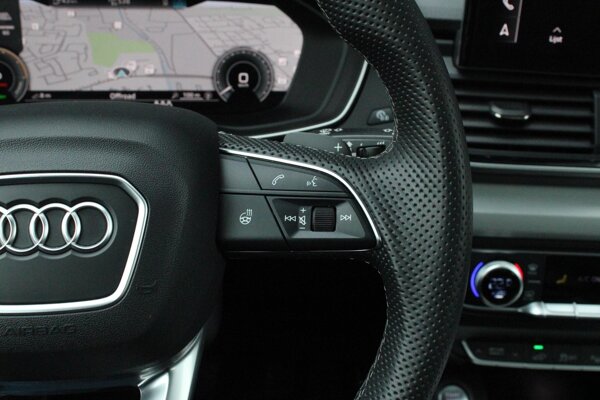 Multifunctioneel stuur plus, in leder, verwarmbaar Multifunctioneel stuur plus, in leder, verwarmbaar