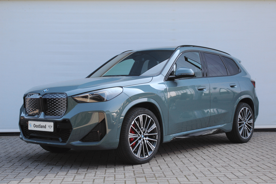 BMW iX1 eDrive20 M Sport - Afbeelding 1