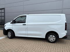 Volkswagen Bedrijfswagens e-Transporter Bestelwagen Life Intro L1 Elektromotor 160 kW (218 pk) 3100 mm - Afbeelding 3