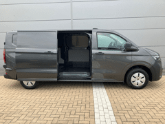 Volkswagen Bedrijfswagens e-Transporter Bestelwagen Life Intro L2 Elektromotor 160 kW (218 pk) 3500 mm - Afbeelding 4
