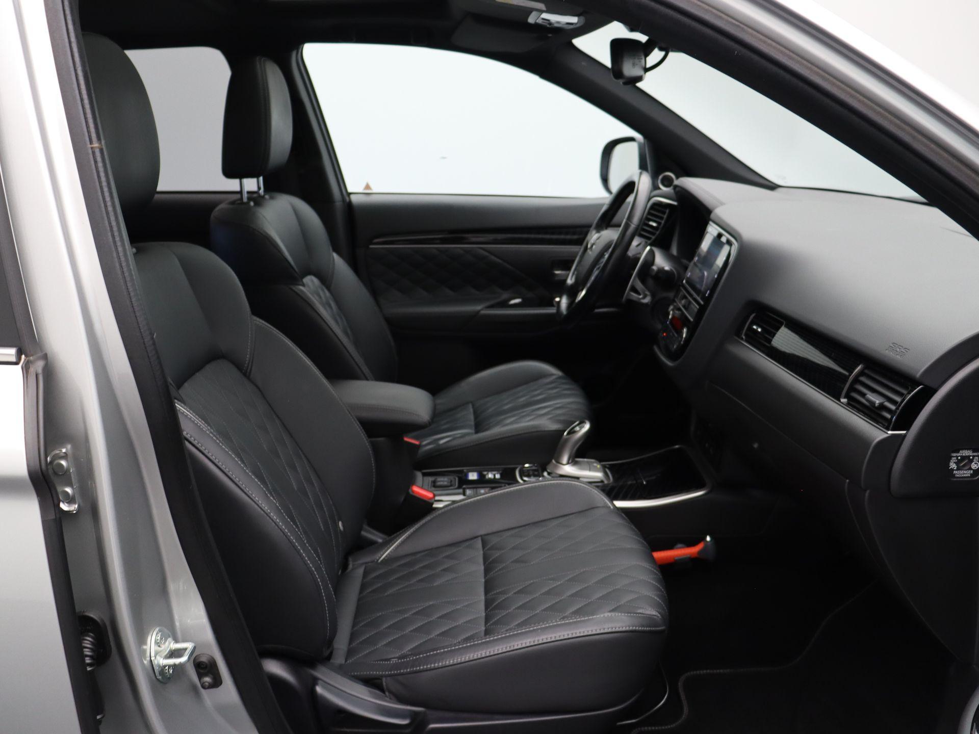 Mitsubishi Outlander 2.4 PHEV Instyle - Afbeelding 6