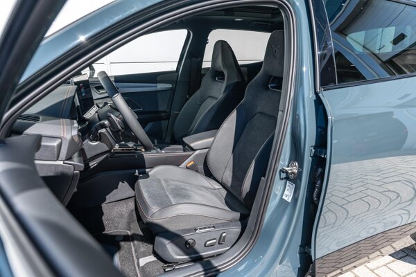 alcantara bekleding