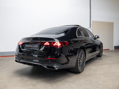 Mercedes-Benz E-Klasse Limousine 300 e Sport Edition - Afbeelding 2