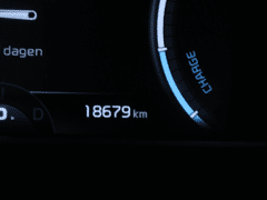 Kia e-Soul ExecutiveLine 64 kWh | Apple Carplay | Camera | 3 FASE | Keyless - Afbeelding 4