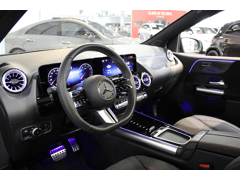 Mercedes-Benz B-Klasse 180 AMG Line - Afbeelding 3