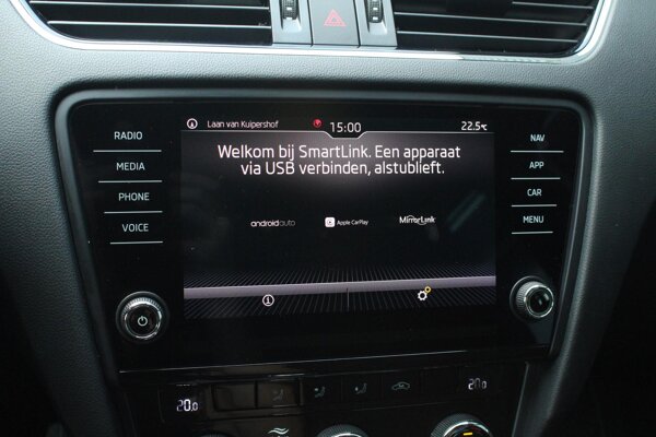 Apple Carplay/Android Auto