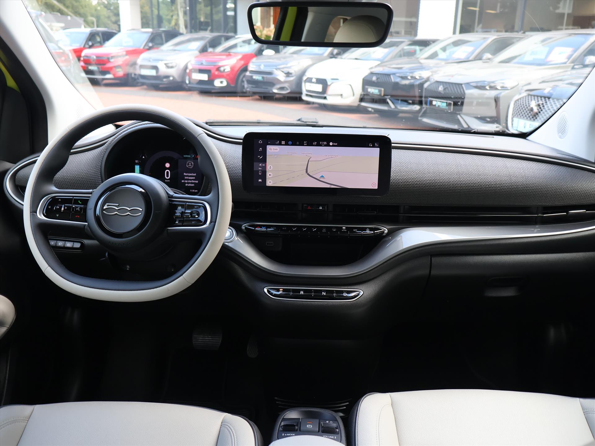 Fiat 500E Cabrio 42kWh 118PK Automaat La Prima, Rijklaarprijs | Navigatie | Camera | Mirrorscreen | JBL Audio - Afbeelding 5