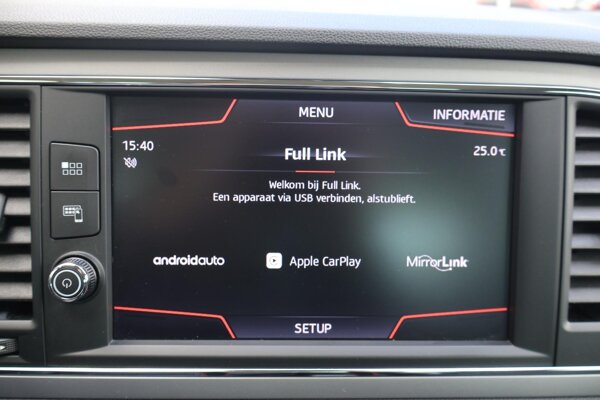 Apple Carplay/Android Auto
