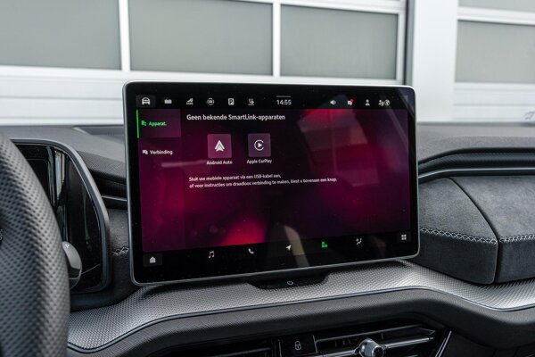Apple Carplay/Android Auto