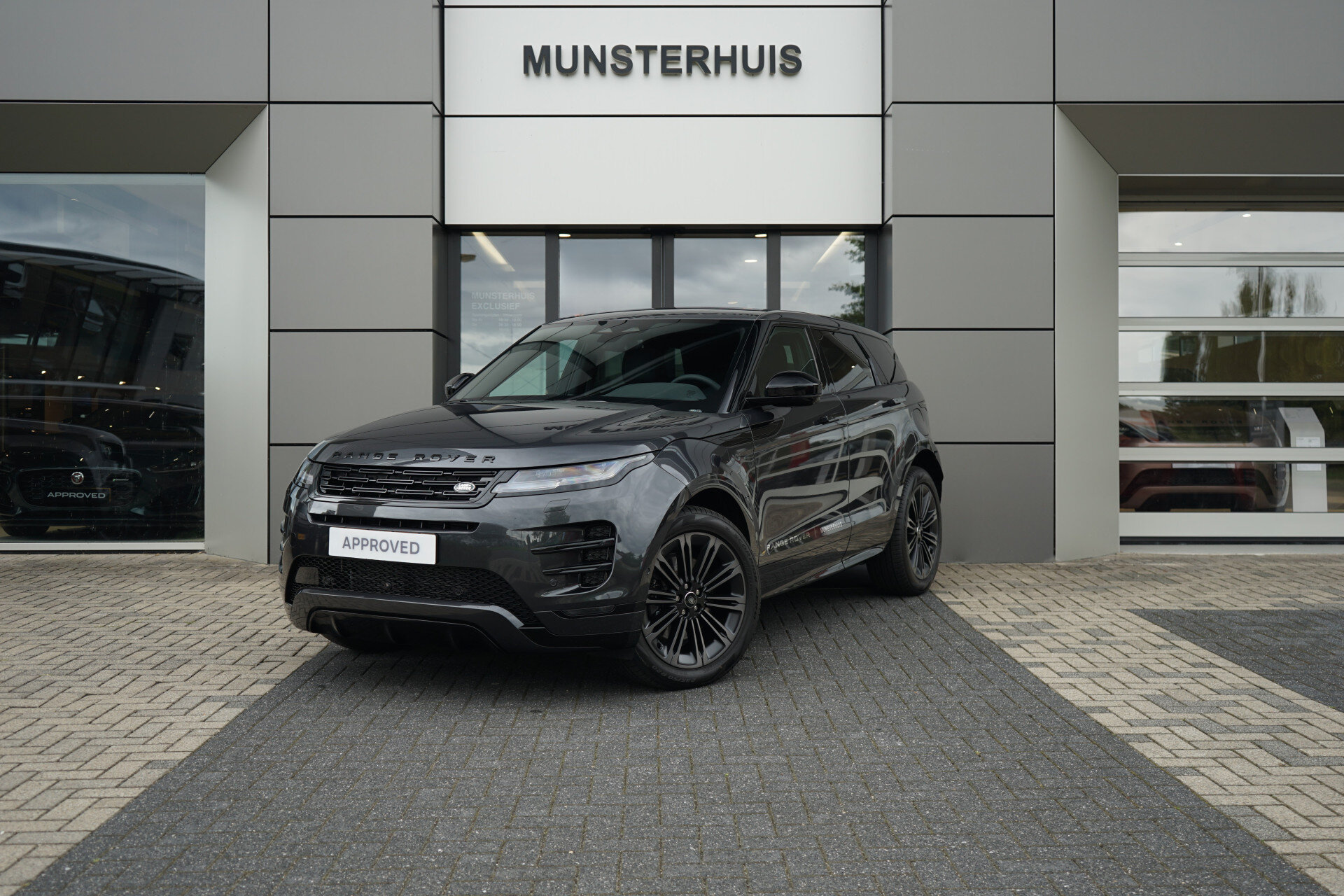 Land Rover Range Rover Evoque P270e PHEV AWD Graphite Edition | Occasion Lease vanaf € 949 p/m