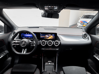 Mercedes-Benz EQA 250+ Business Solution AMG 71 kWh - Afbeelding 3