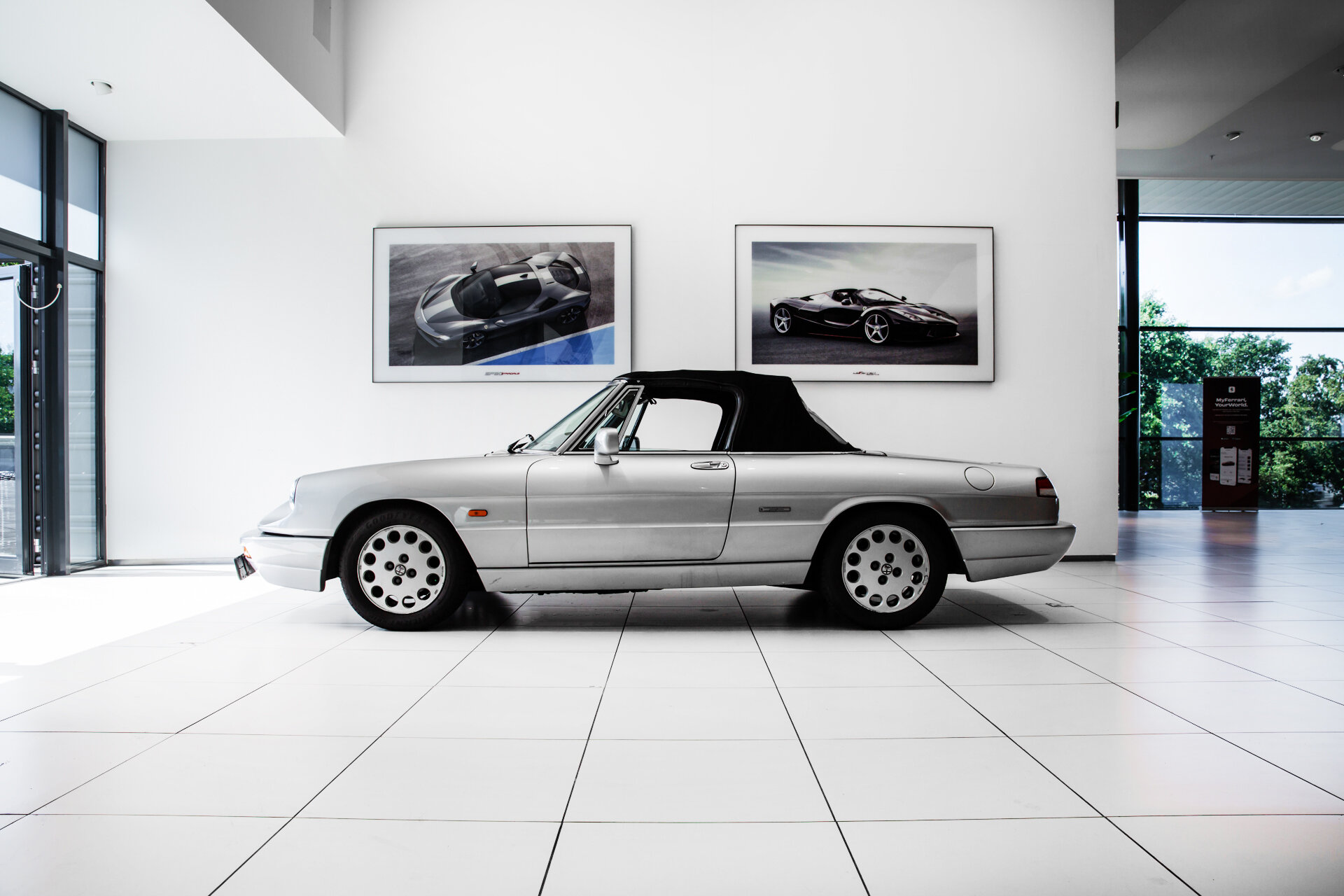 Alfa Romeo Spider 2.0