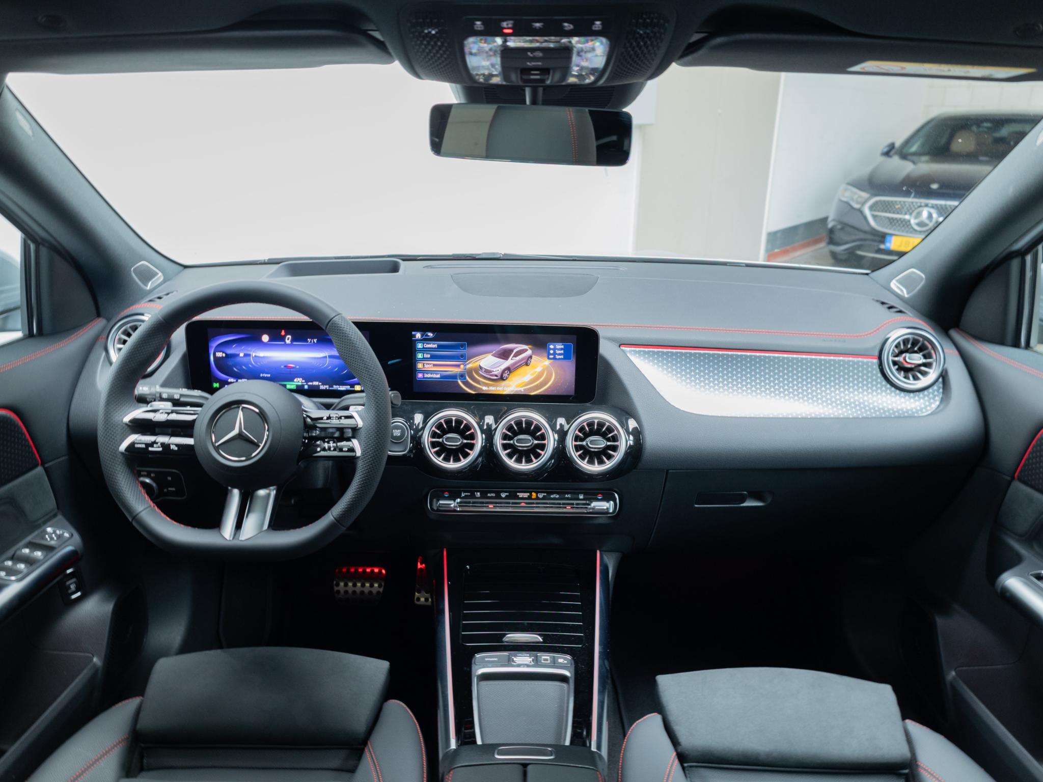 Mercedes-Benz EQA 250+ Business Solution AMG - Afbeelding 3