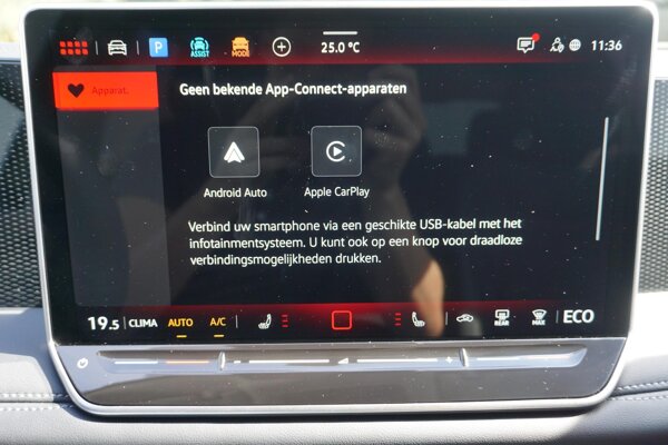 Apple Carplay/Android Auto