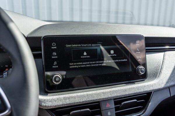Apple Carplay/Android Auto