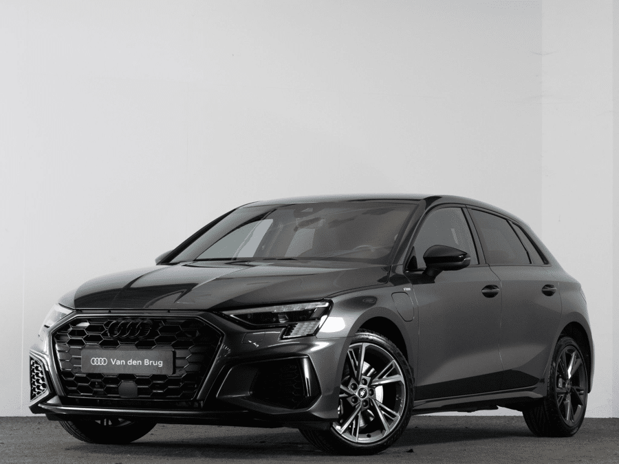 Audi A3 Sportback S-Line 45 TFSI e 245 PK - Afbeelding 1