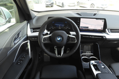 BMW iX1 eDrive20 M Sport - Afbeelding 2