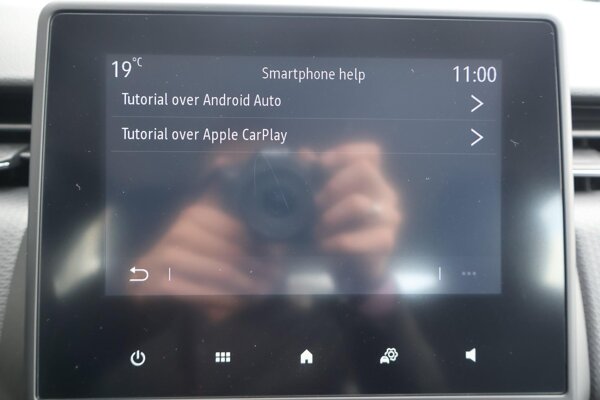 Apple Carplay/Android Auto