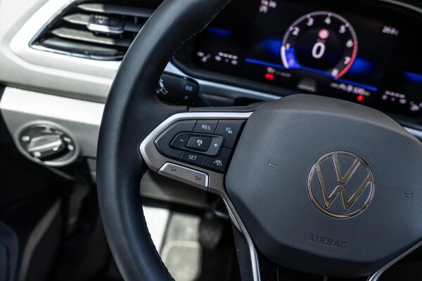 cruise control adaptief en stuurhulp