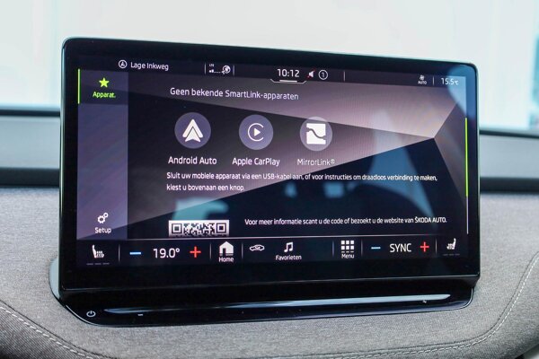 Apple Carplay/Android Auto