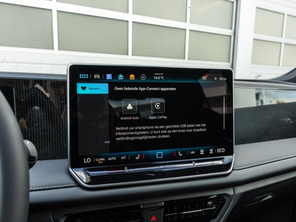 Apple Carplay/Android Auto