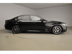 BMW 5 Serie Sedan 540i - Afbeelding 4