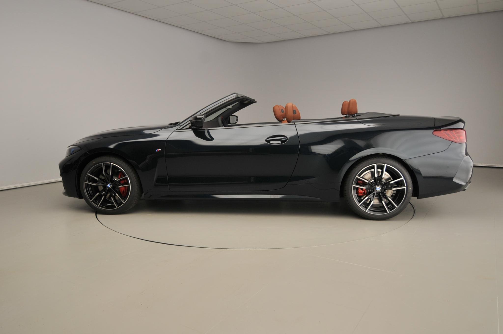 BMW 4 Serie M440i xDrive Cabrio - Afbeelding 2