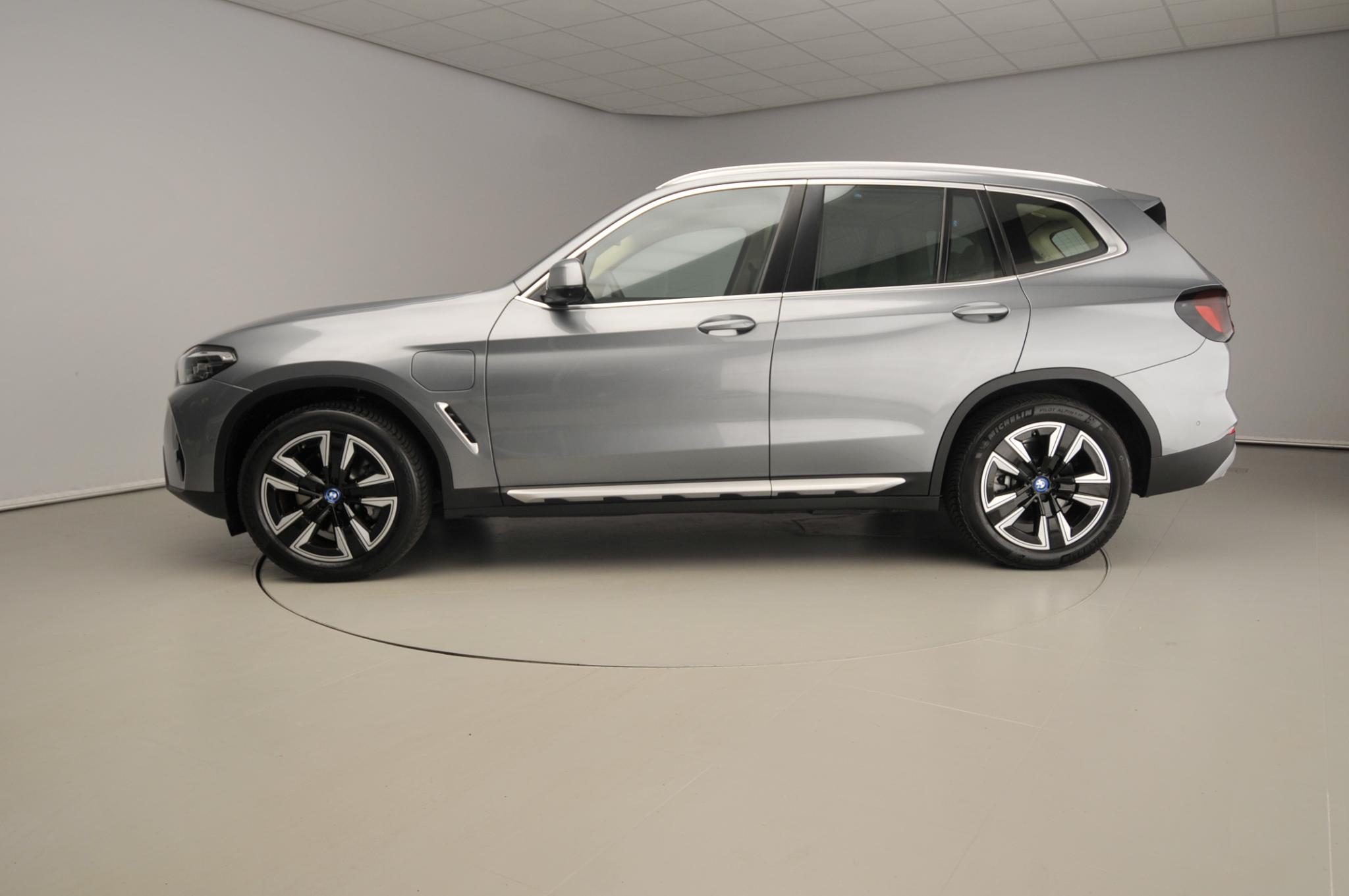 BMW X3 xDrive30e - Afbeelding 2