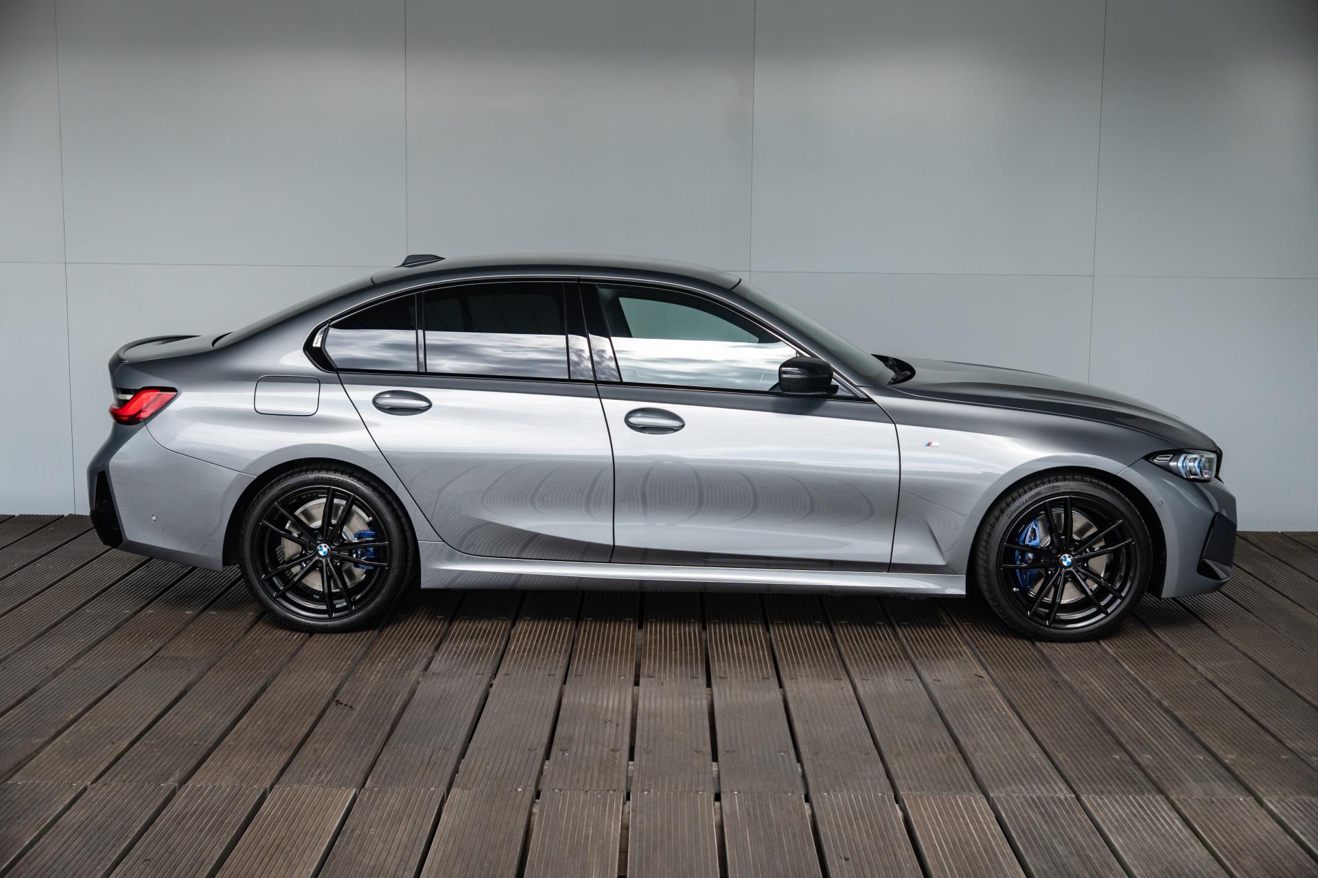 BMW 3 Serie Sedan 320i - Afbeelding 4
