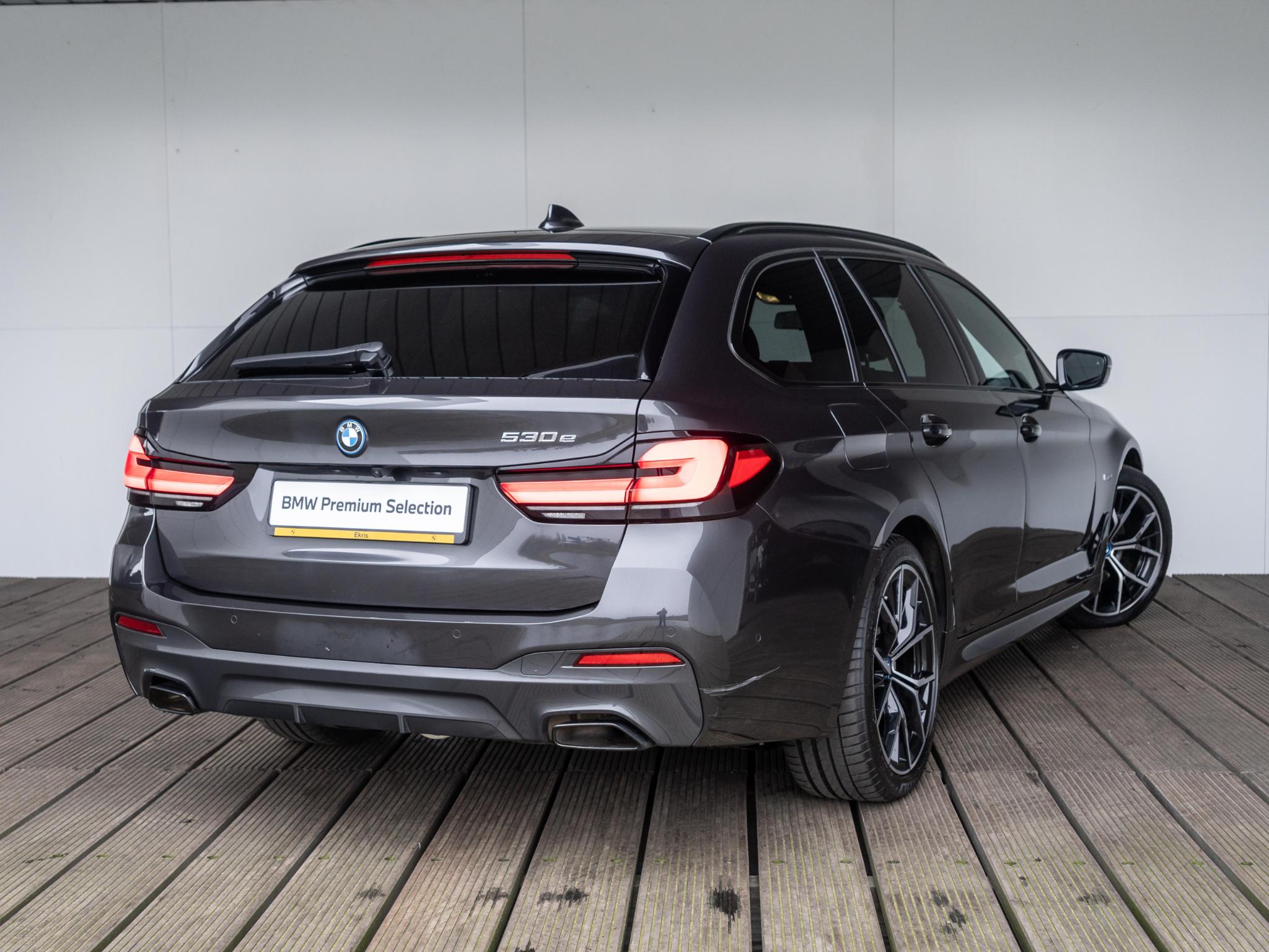 BMW 5 Serie Touring 530e - Afbeelding 2