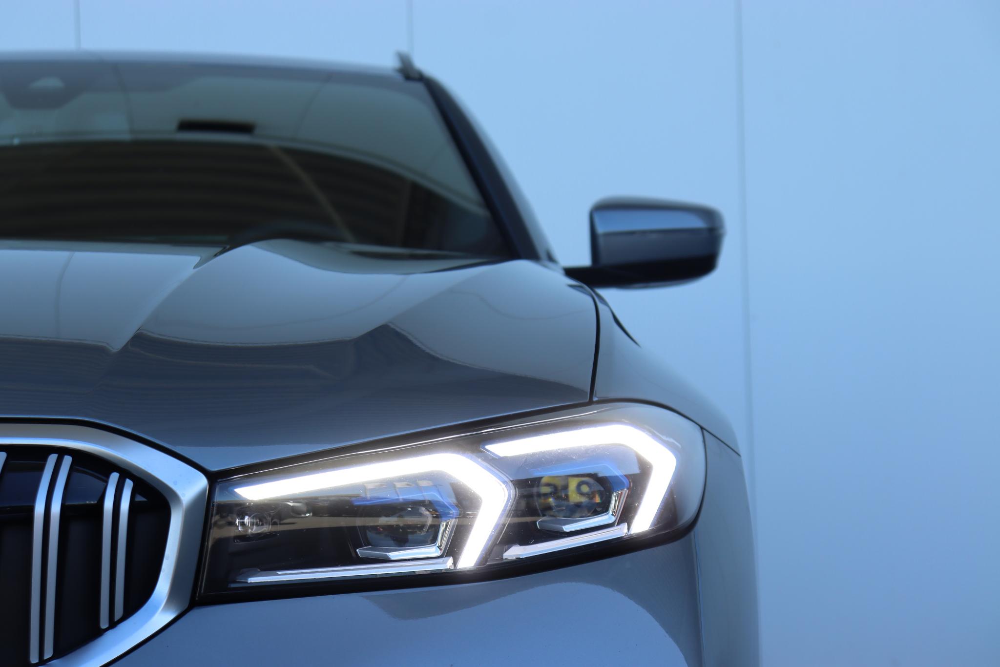 BMW 3 Serie Touring 320d xDrive - Afbeelding 3