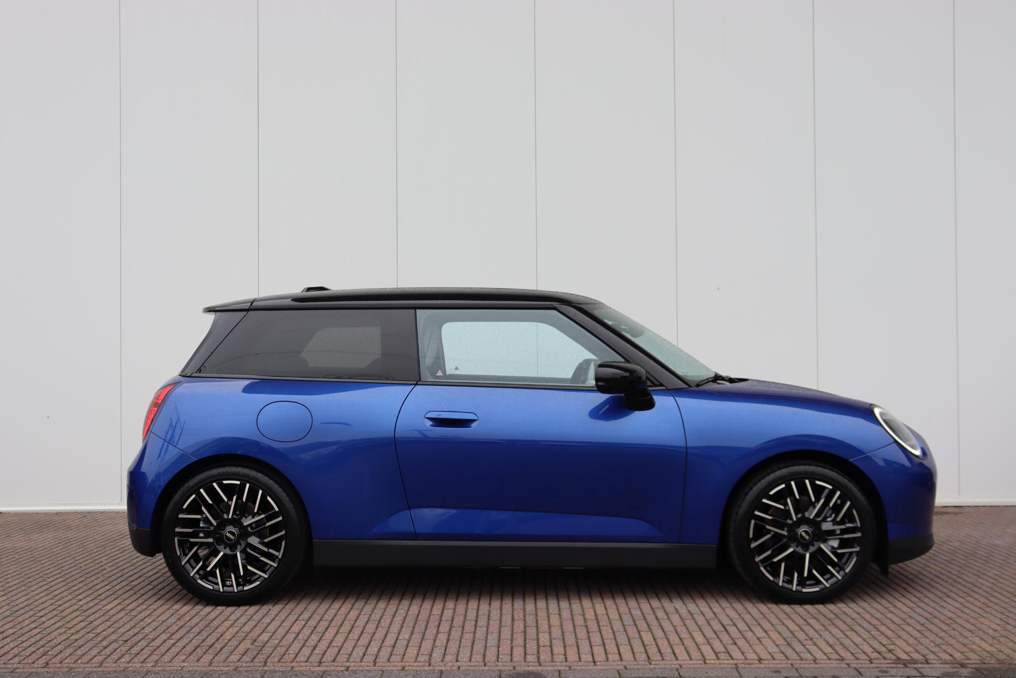 MINI 3-Deurs Cooper E | Favoured L - Afbeelding 5