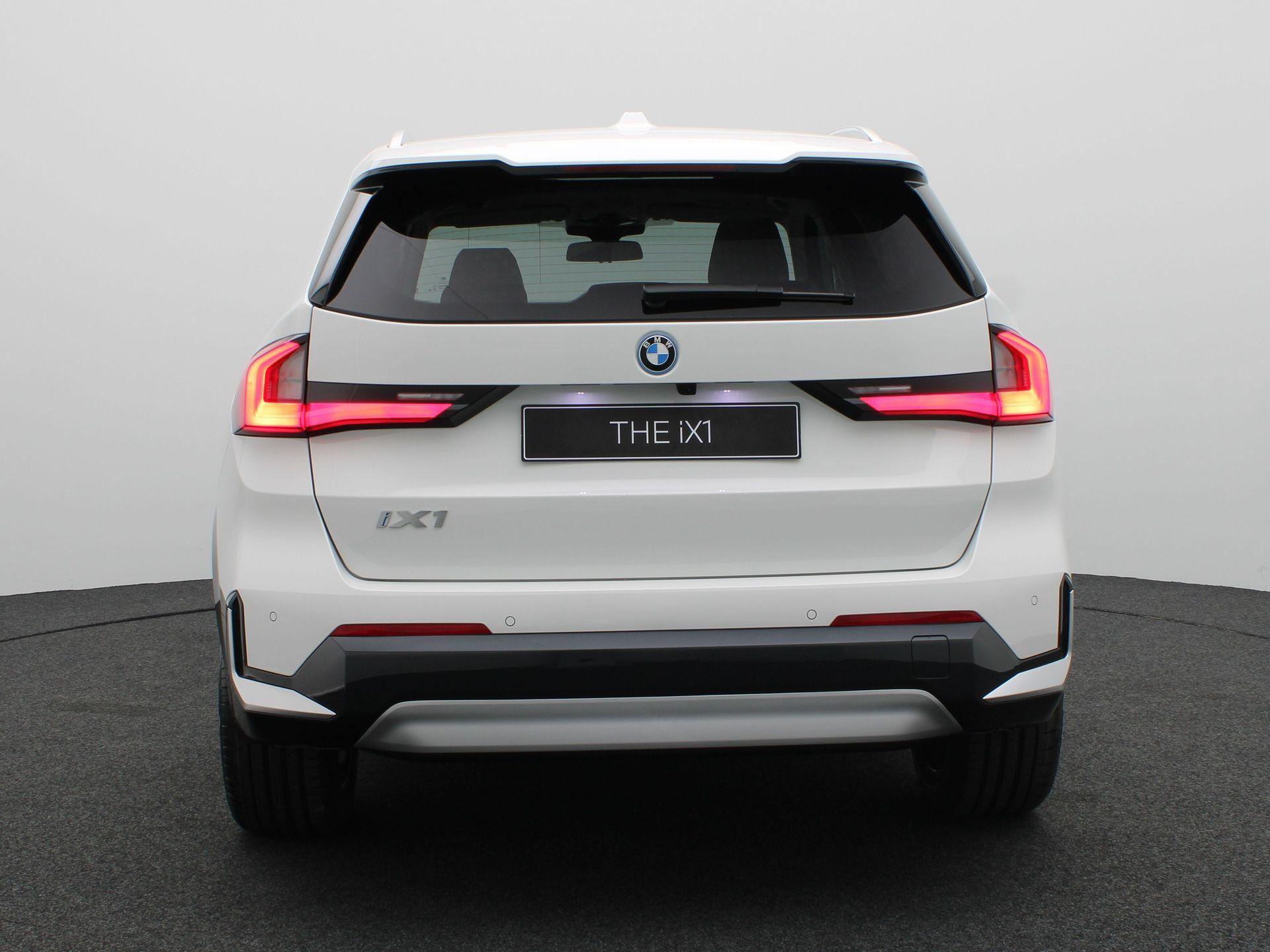 BMW iX1 eDrive20 - Afbeelding 5