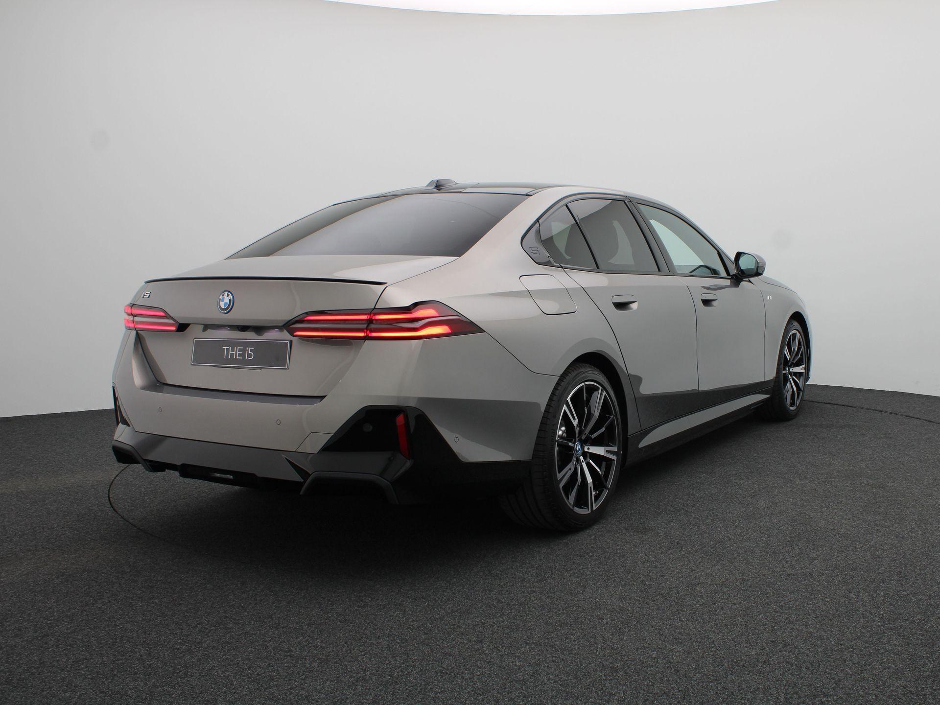 BMW i5 eDrive40 - Afbeelding 2