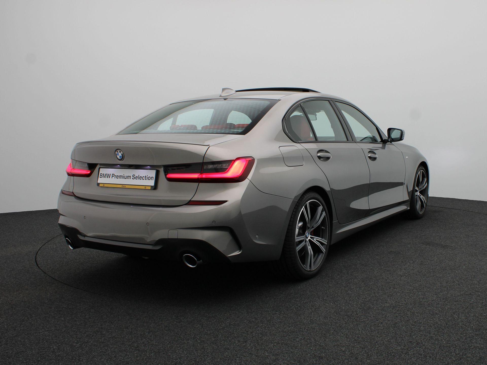 BMW 3 Serie Sedan 330i - Afbeelding 2