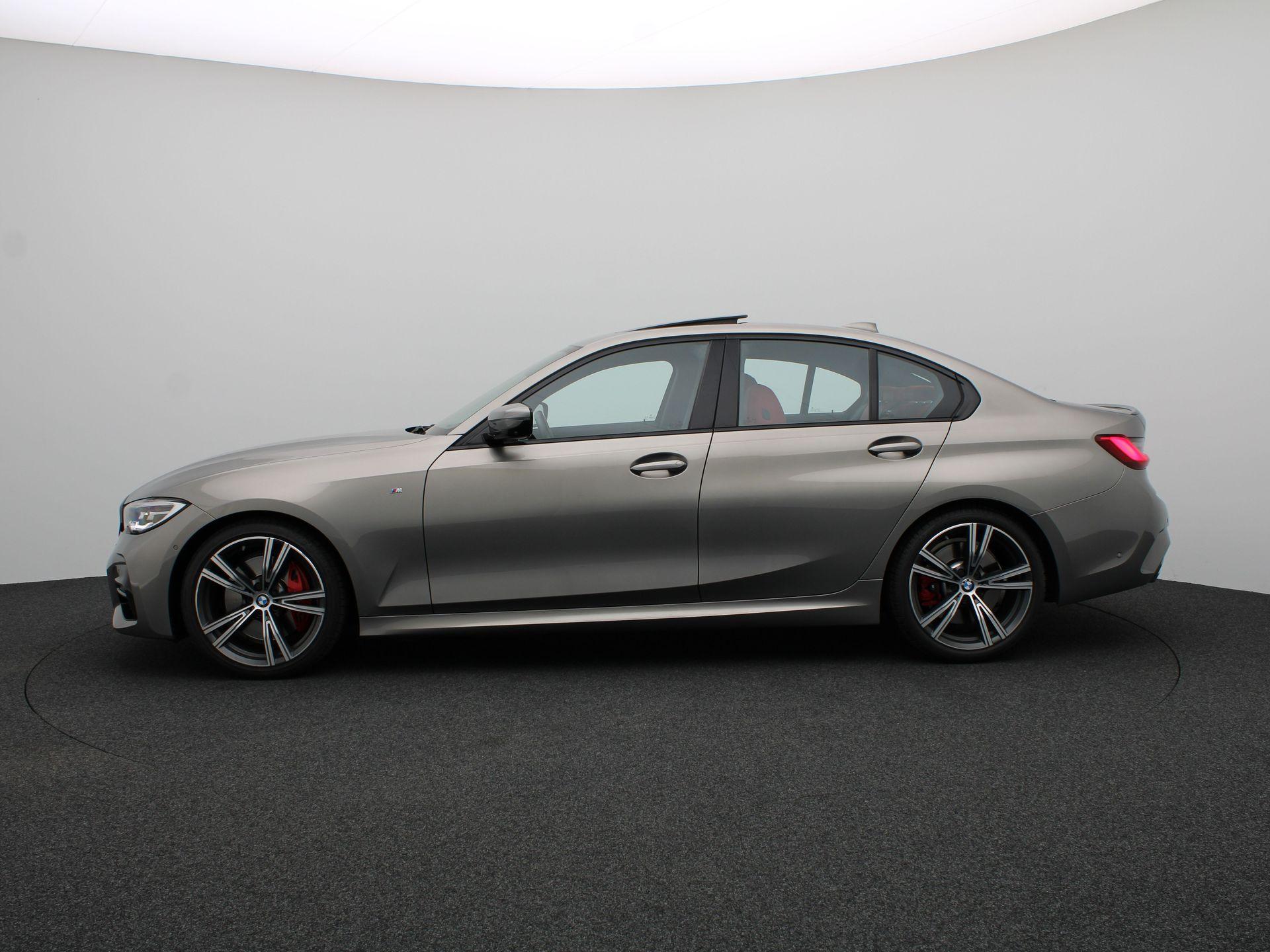 BMW 3 Serie Sedan 330i - Afbeelding 4