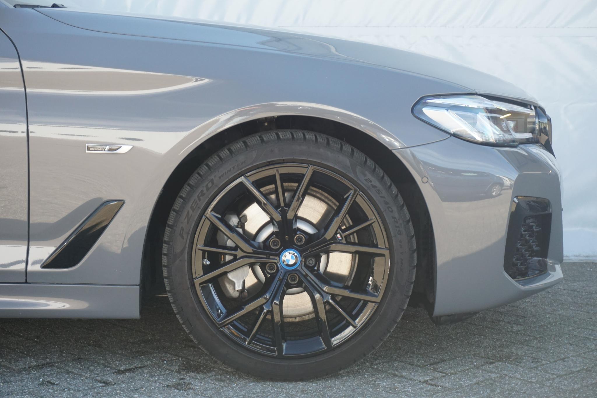 BMW 5 Serie Touring 530e xDrive - Afbeelding 4