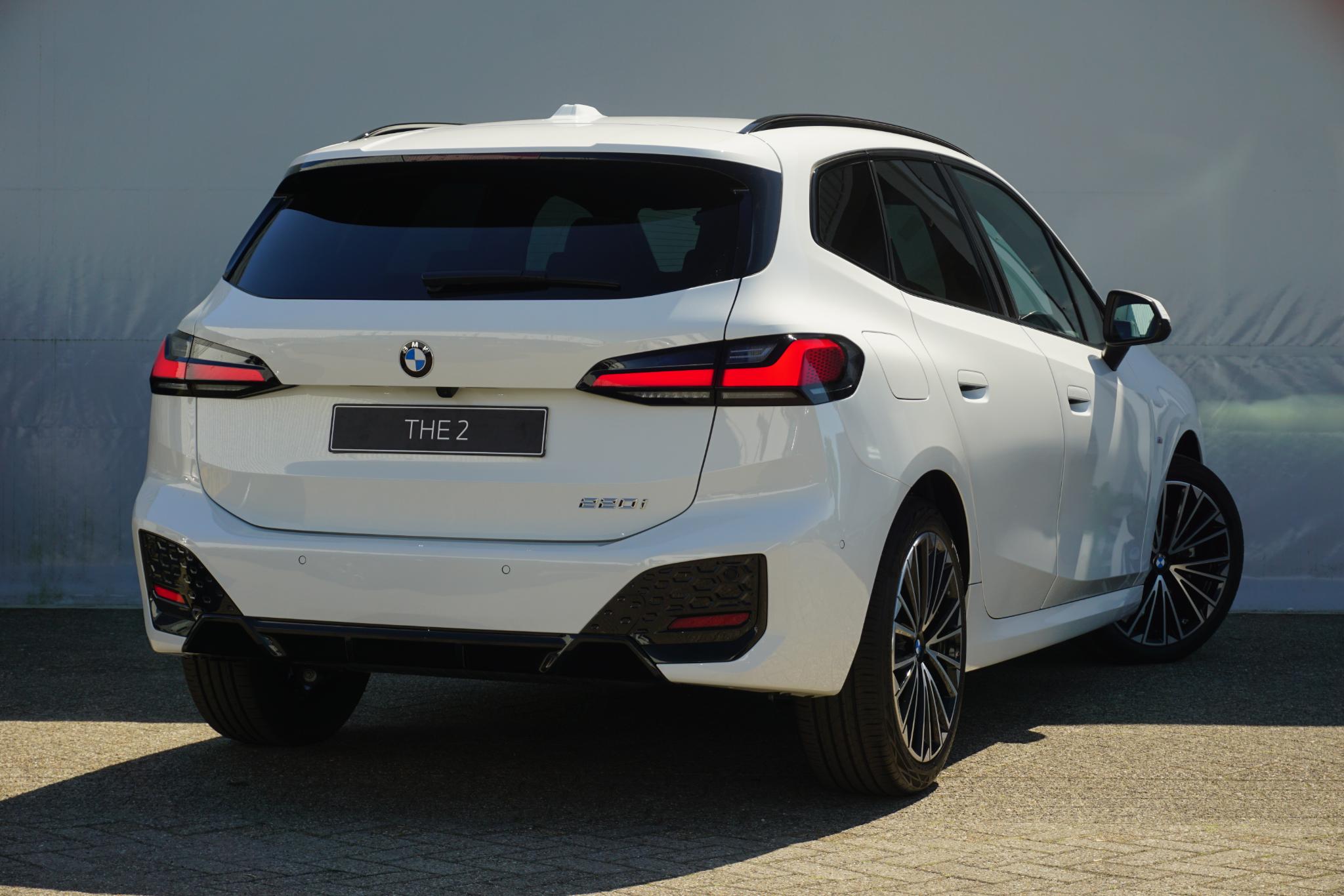 BMW 2 Serie Active Tourer 220i - Afbeelding 2