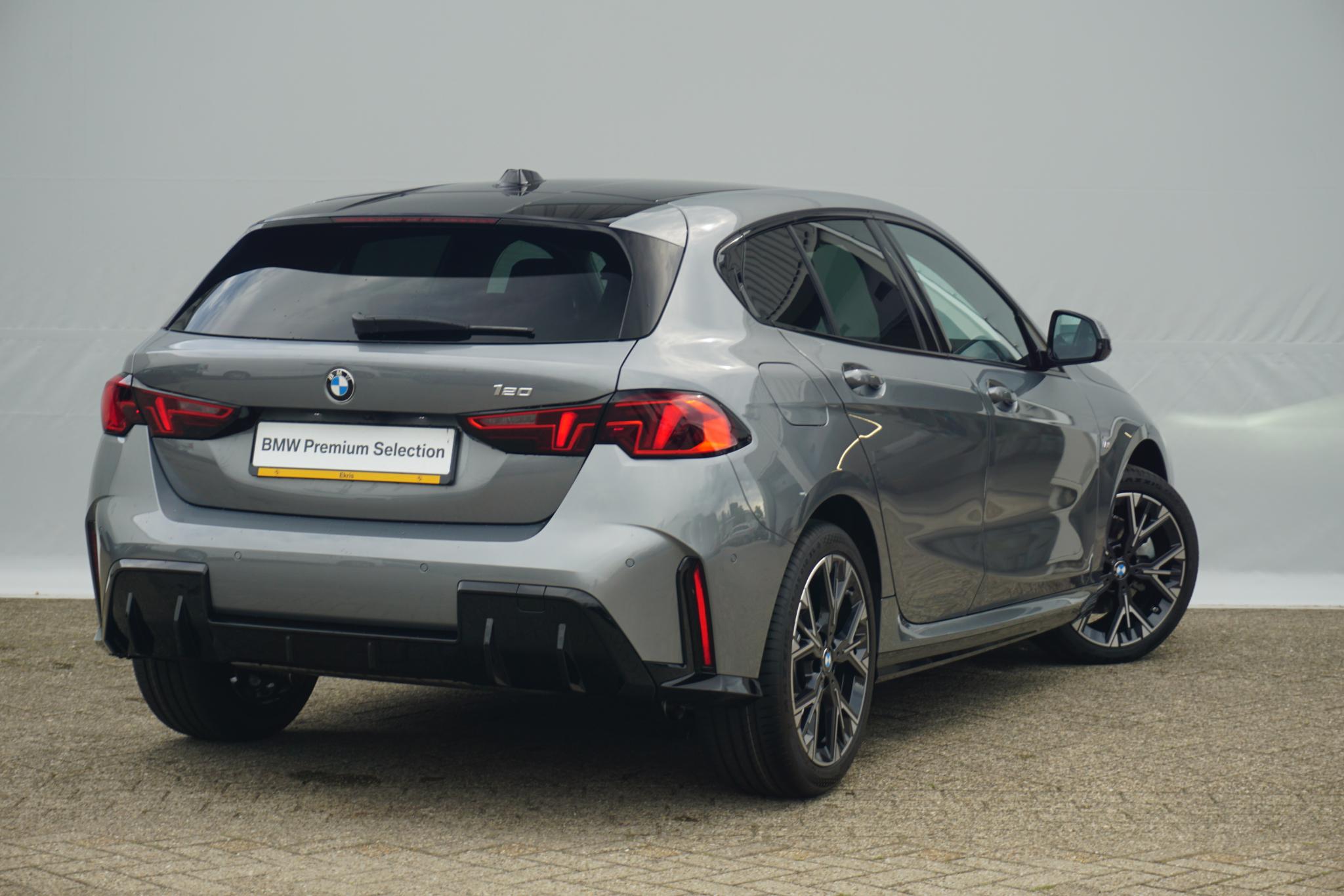 BMW 1 Serie 5-deurs 120 - Afbeelding 2